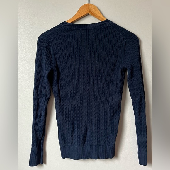 Women’s Tommy Hilfiger Dark Blue V-Neck Cable Knit Sweater - Picture 6 of 8
